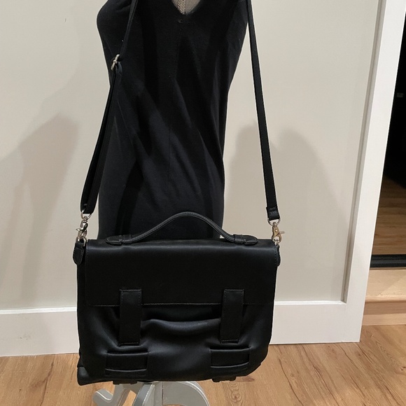 Donald J Pliner Evening Bag - Picture 3 of 7